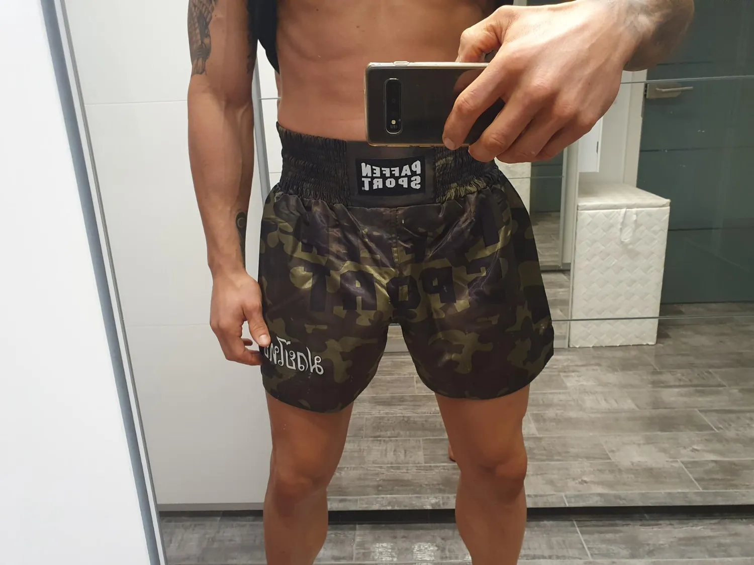Paffen Sport Thai Star short boxe thaï M courte satiné