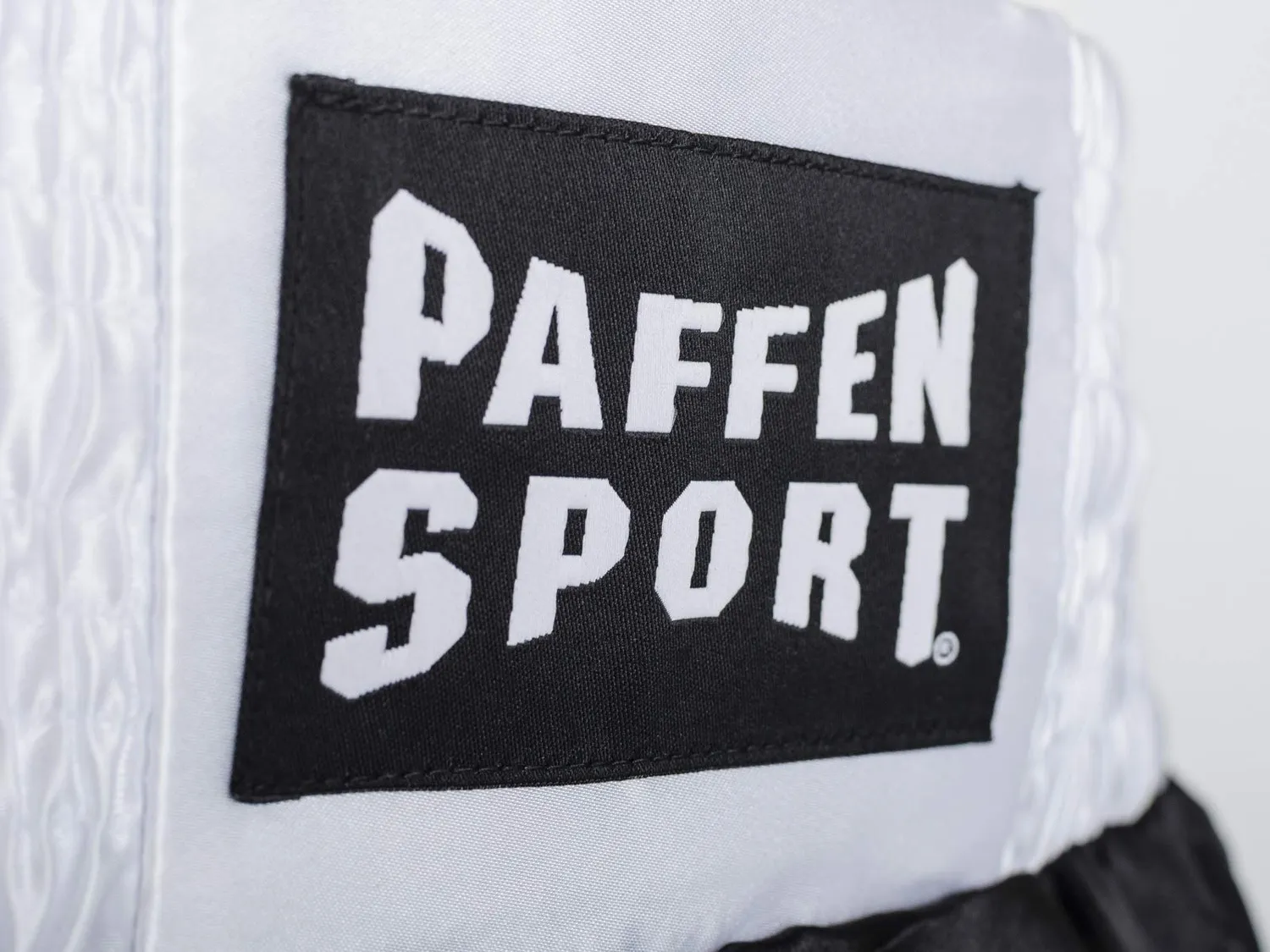 Paffen Sport Thai Star short boxe thaï M courte satiné