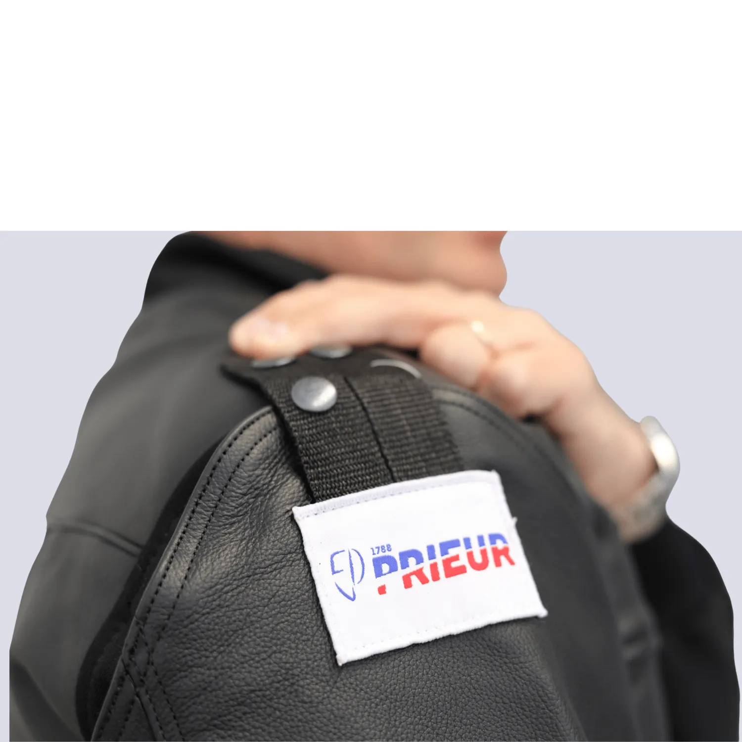 Prieur Manche Leçon Peau manche cuir maître d’armes