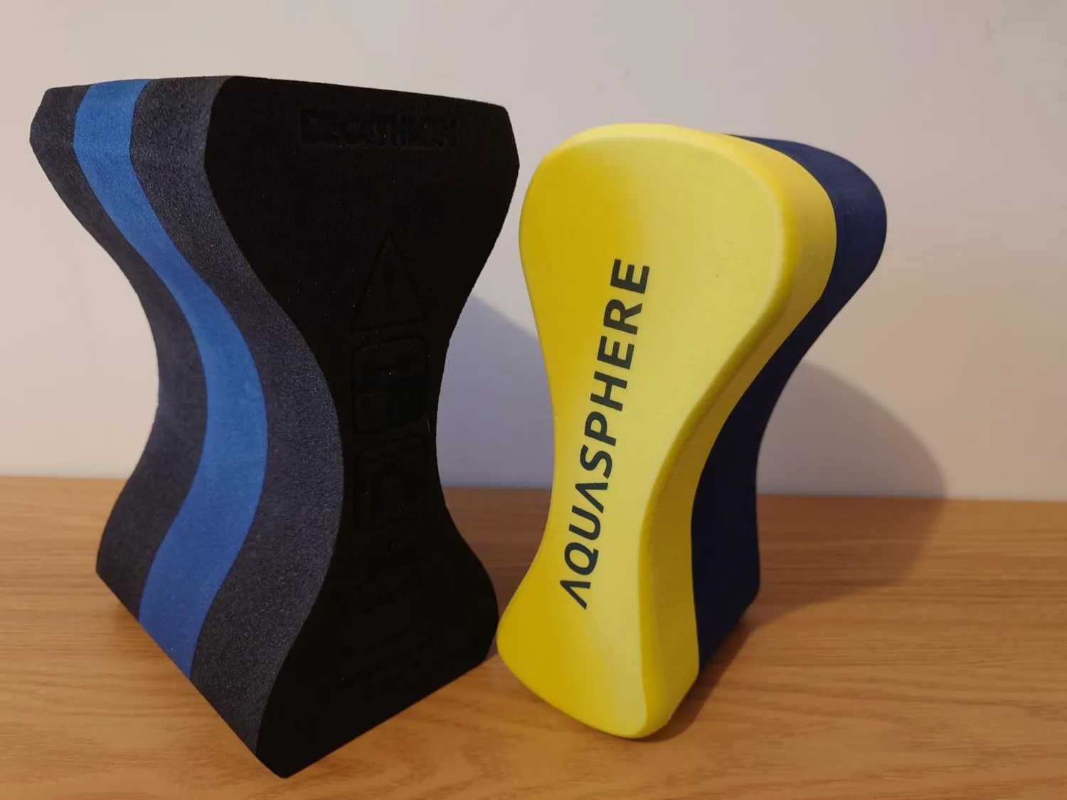 Aquasphere pull buoy natation mousse EVA haut du corps