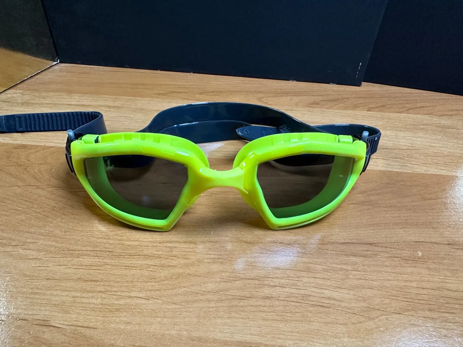 Aquasphere Kayenne Pro lunettes natation 180°