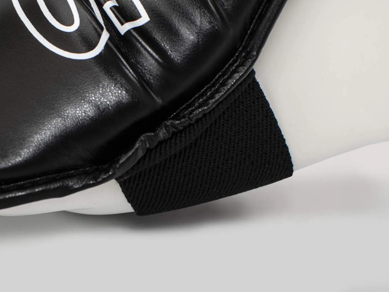 Paffen Sport Thai Star protège-tibias XL PU lavable